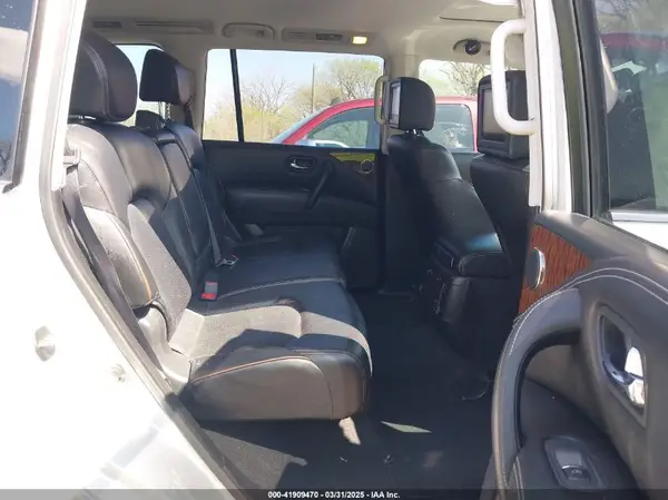 JN8AY2NC1J9551471 2018 NISSAN ARMADA - Image 8