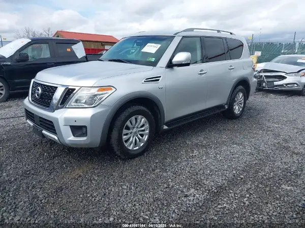 JN8AY2NC1J9553527 2018 NISSAN ARMADA - Image 2