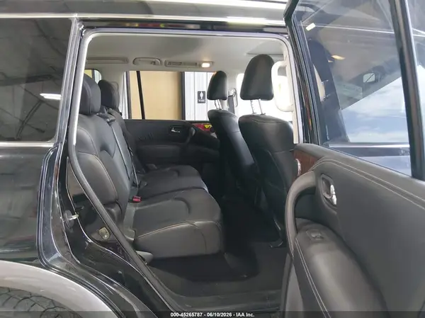 JN8AY2NC1J9556623 2018 NISSAN ARMADA - Image 8