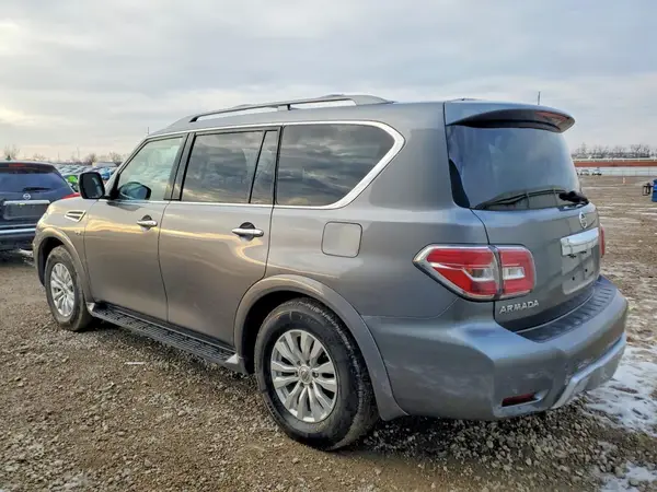 JN8AY2NC1J9557299 2018 NISSAN ARMADA - Image 2