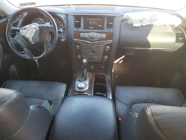 JN8AY2NC1K9585041 2019 NISSAN ARMADA - Image 8