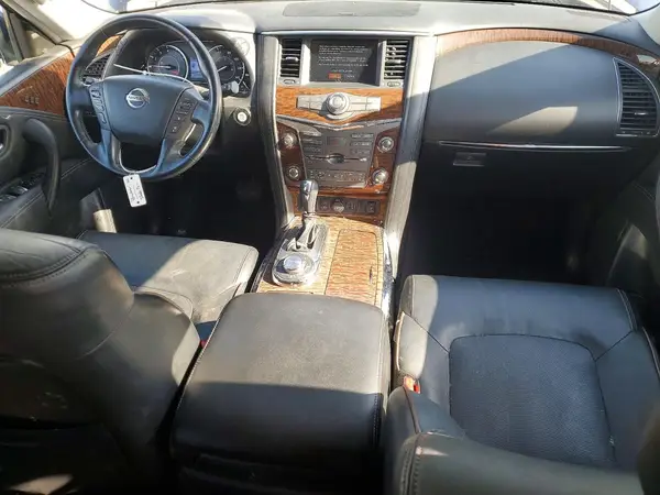 JN8AY2NC1K9586948 2019 NISSAN ARMADA - Image 8