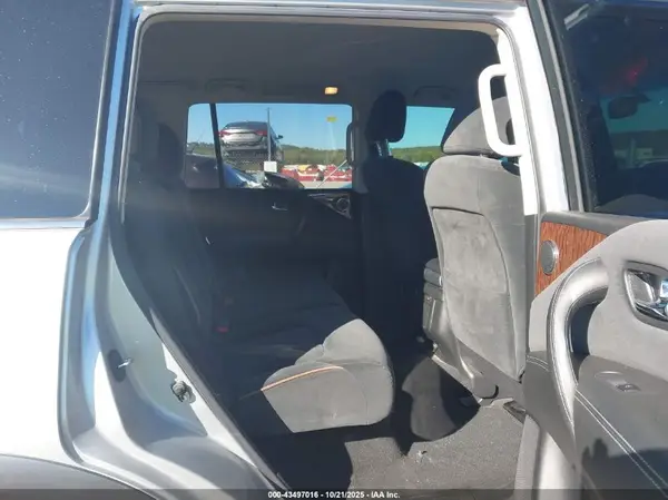 JN8AY2NC2H9507814 2017 NISSAN ARMADA - Image 8
