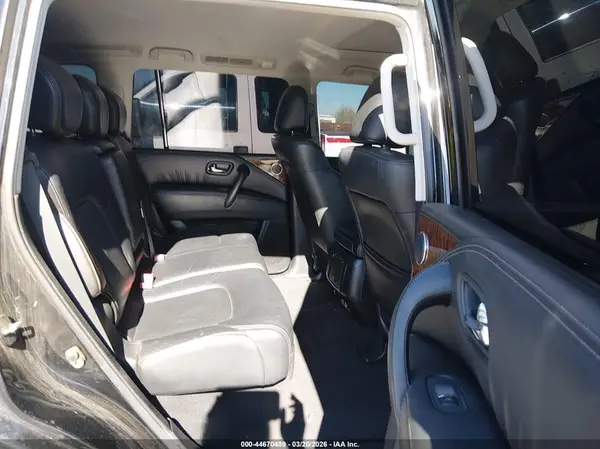 JN8AY2NC2H9509241 2017 NISSAN ARMADA - Image 8