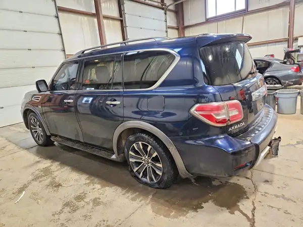 JN8AY2NC2J9554248 2018 NISSAN ARMADA - Image 2