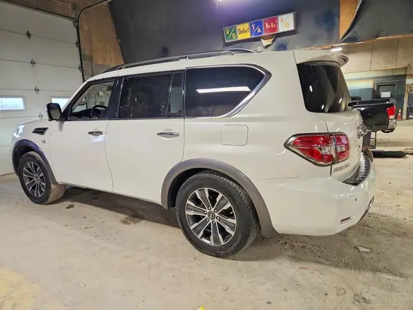 JN8AY2NC2K9585002 2019 NISSAN ARMADA - Image 2