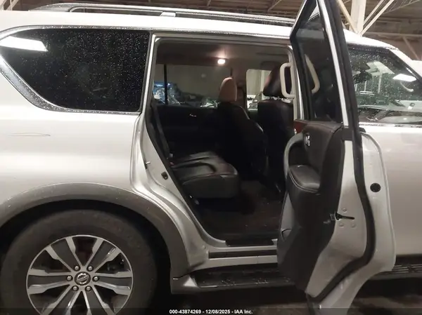 JN8AY2NC2KX511879 2019 NISSAN ARMADA - Image 8