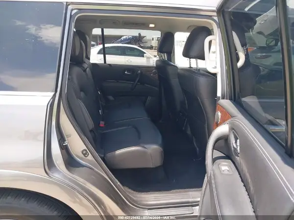 JN8AY2NC2LX519398 2020 NISSAN ARMADA - Image 8