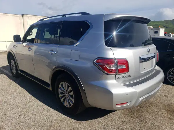 JN8AY2NC3H9504629 2017 NISSAN ARMADA - Image 2