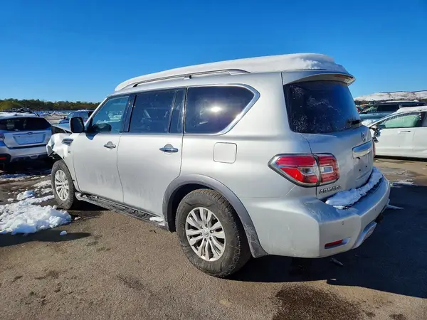 JN8AY2NC3H9508132 2017 NISSAN ARMADA - Image 2