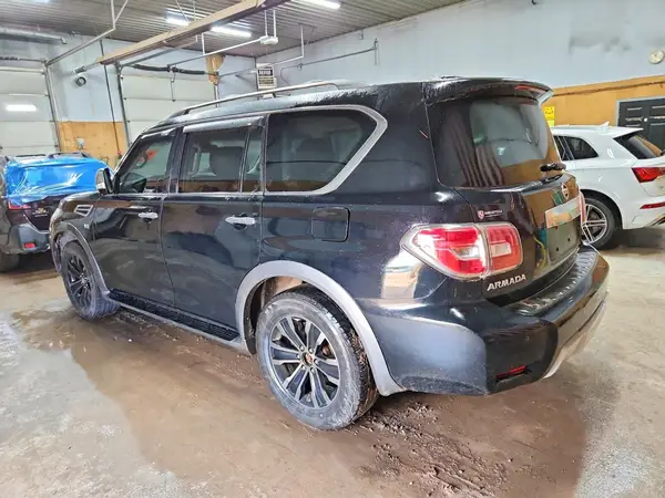 JN8AY2NC3H9511712 2017 NISSAN ARMADA - Image 2