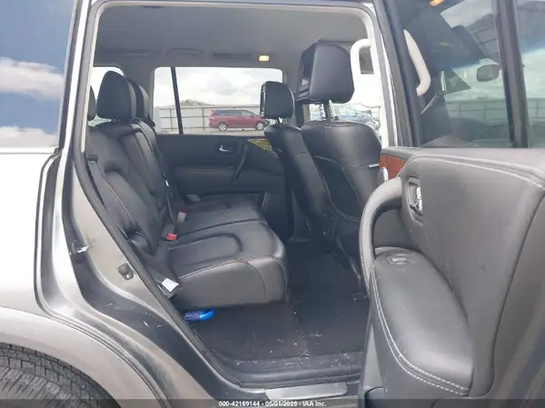 JN8AY2NC3H9511886 2017 NISSAN ARMADA - Image 8