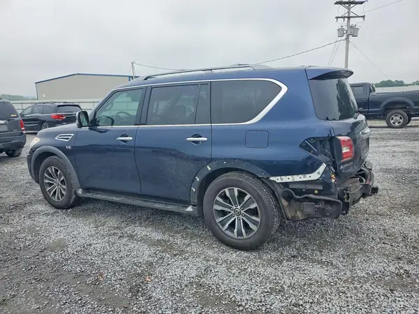 JN8AY2NC3J9551262 2018 NISSAN ARMADA - Image 2