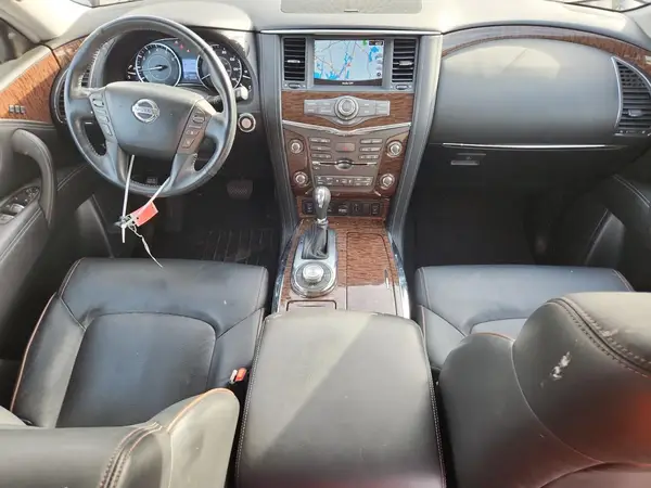 JN8AY2NC3J9555991 2018 NISSAN ARMADA - Image 8