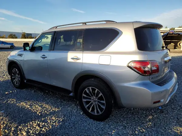 JN8AY2NC3J9558244 2018 NISSAN ARMADA - Image 2
