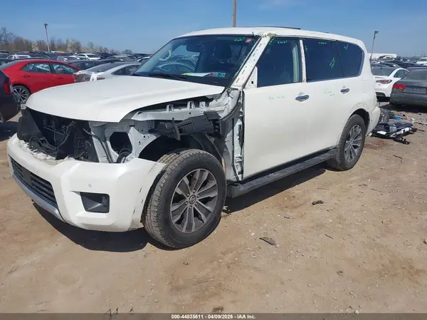 JN8AY2NC3J9558602 2018 NISSAN ARMADA - Image 2