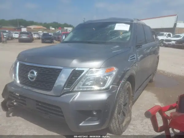 JN8AY2NC3JX501523 2018 NISSAN ARMADA - Image 2