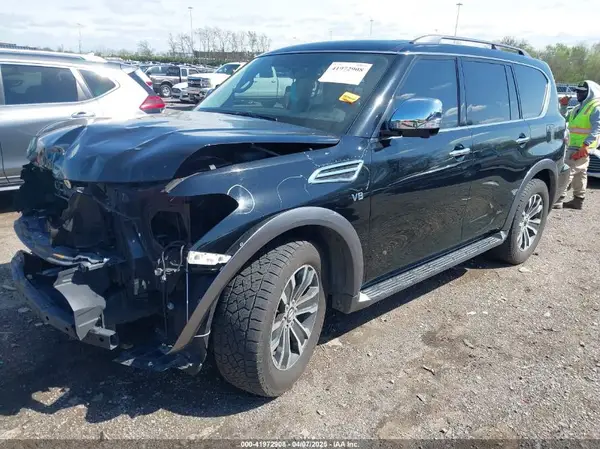JN8AY2NC3JX501702 2018 NISSAN ARMADA - Image 2