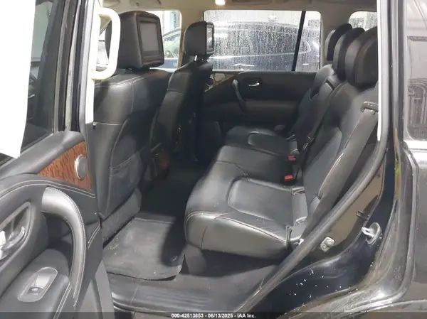 JN8AY2NC3K9581606 2019 NISSAN ARMADA - Image 8
