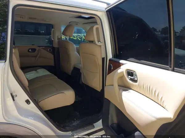 JN8AY2NC4H9501108 2017 NISSAN ARMADA - Image 8