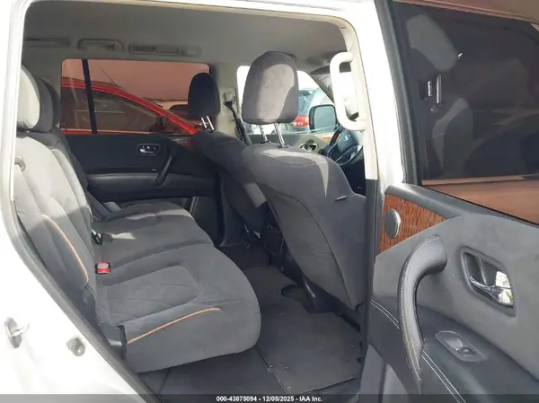 JN8AY2NC4H9505935 2017 NISSAN ARMADA - Image 8