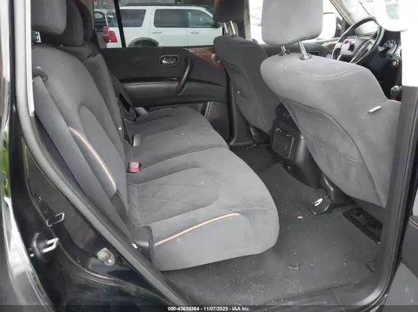 JN8AY2NC4H9506941 2017 NISSAN ARMADA - Image 8
