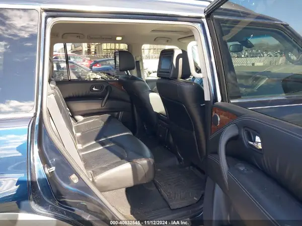 JN8AY2NC4H9507586 2017 NISSAN ARMADA - Image 8