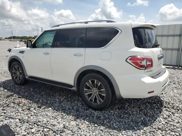 JN8AY2NC4H9508334 2017 NISSAN ARMADA - Image 2