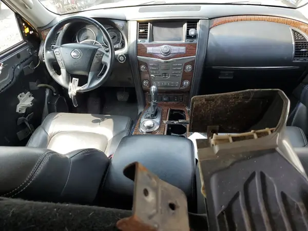 JN8AY2NC4H9510326 2017 NISSAN ARMADA - Image 8