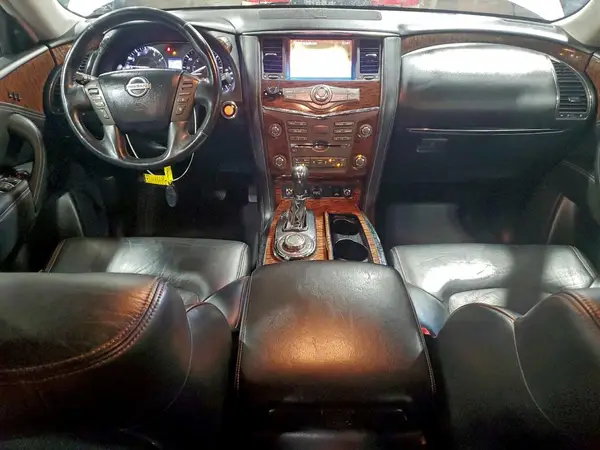 JN8AY2NC4H9512271 2017 NISSAN ARMADA - Image 8