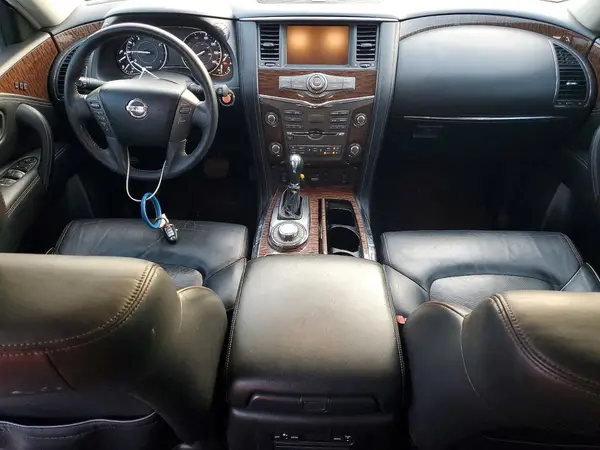 JN8AY2NC4J9555904 2018 NISSAN ARMADA - Image 8