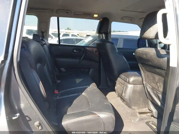 JN8AY2NC4J9557796 2018 NISSAN ARMADA - Image 8