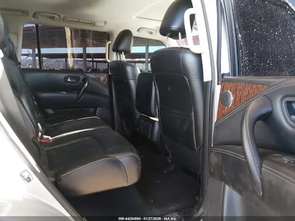 JN8AY2NC4KX511253 2019 NISSAN ARMADA - Image 8