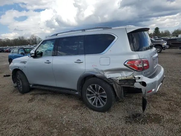 JN8AY2NC5H9502722 2017 NISSAN ARMADA - Image 2