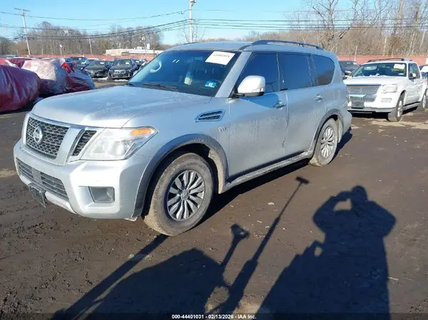 JN8AY2NC5H9504289 2017 NISSAN ARMADA - Image 2