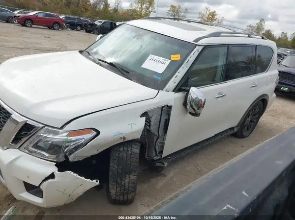 JN8AY2NC5H9505278 2017 NISSAN ARMADA - Image 2