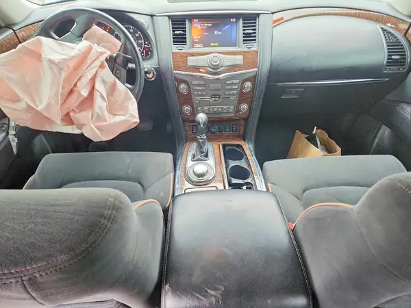 JN8AY2NC5H9506673 2017 NISSAN ARMADA - Image 8