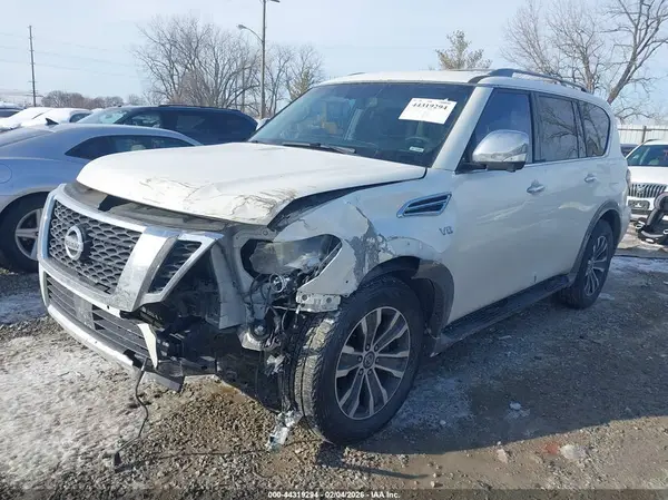 JN8AY2NC5H9509315 2017 NISSAN ARMADA - Image 2