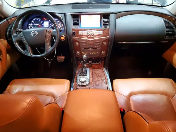 JN8AY2NC5H9509847 2017 NISSAN ARMADA - Image 8