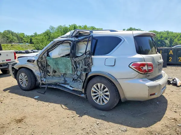 JN8AY2NC5H9509914 2017 NISSAN ARMADA - Image 2