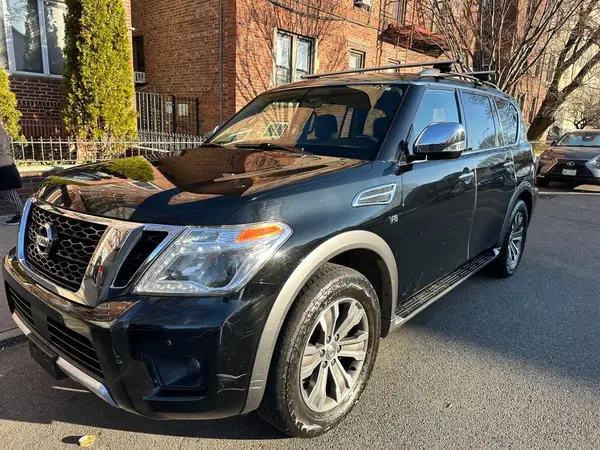 JN8AY2NC5H9510514 2017 NISSAN ARMADA - Image 2