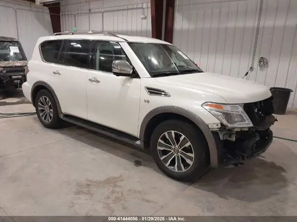 JN8AY2NC5J9557984 2018 NISSAN ARMADA - Image 1