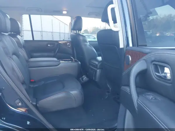 JN8AY2NC5K9585317 2019 NISSAN ARMADA - Image 8