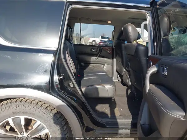 JN8AY2NC5K9586855 2019 NISSAN ARMADA - Image 8