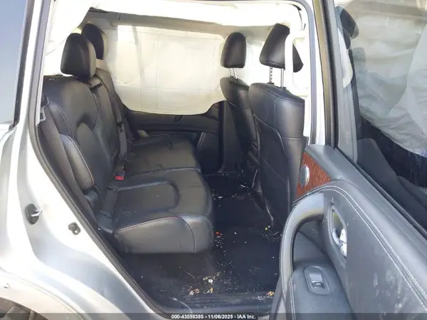 JN8AY2NC5K9587293 2019 NISSAN ARMADA - Image 8