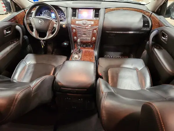 JN8AY2NC6H9510683 2017 NISSAN ARMADA - Image 8