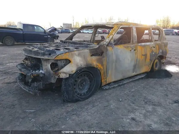 JN8AY2NC6J9551403 2018 NISSAN ARMADA - Image 2
