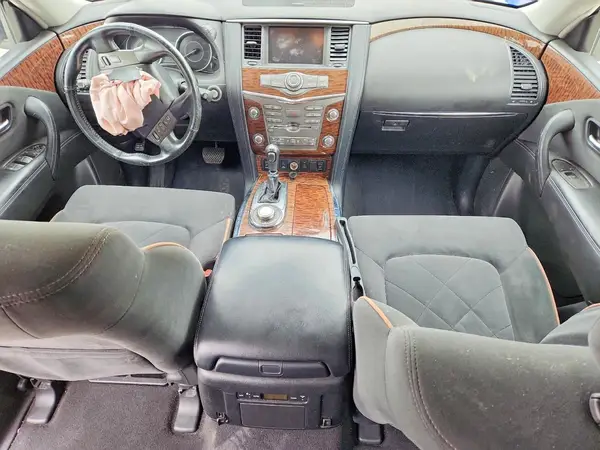 JN8AY2NC6J9552552 2018 NISSAN ARMADA - Image 8