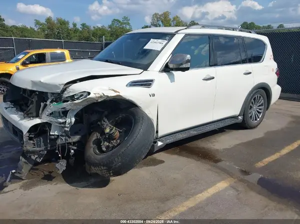 JN8AY2NC6J9556097 2018 NISSAN ARMADA - Image 2