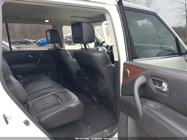 JN8AY2NC6JX500480 2018 NISSAN ARMADA - Image 8